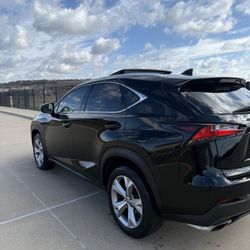 2017 Lexus NX 200t