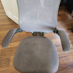 Realspace 2025 calusa chair