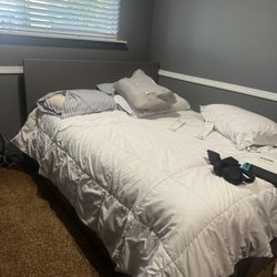 Full Size Bed 