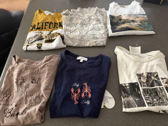 Lot Of 6 Like New (3 Are New With Tags) Juniors Shirts Size Medium Please Read Post