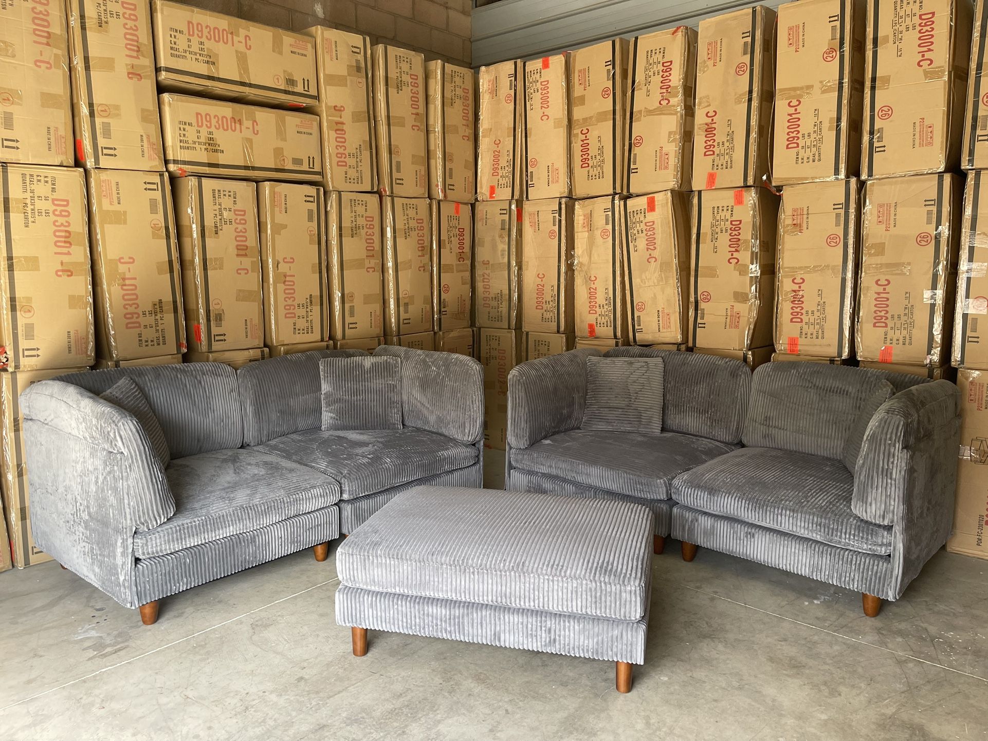 Corduroy large 3pc couch with ottoman