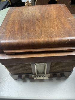 Vintage Radio Record Player - Sherman Clay & Co. 