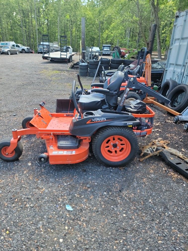 Kubota 54 Inch Zero Turn