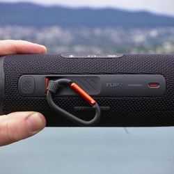 JBL FLIP 7