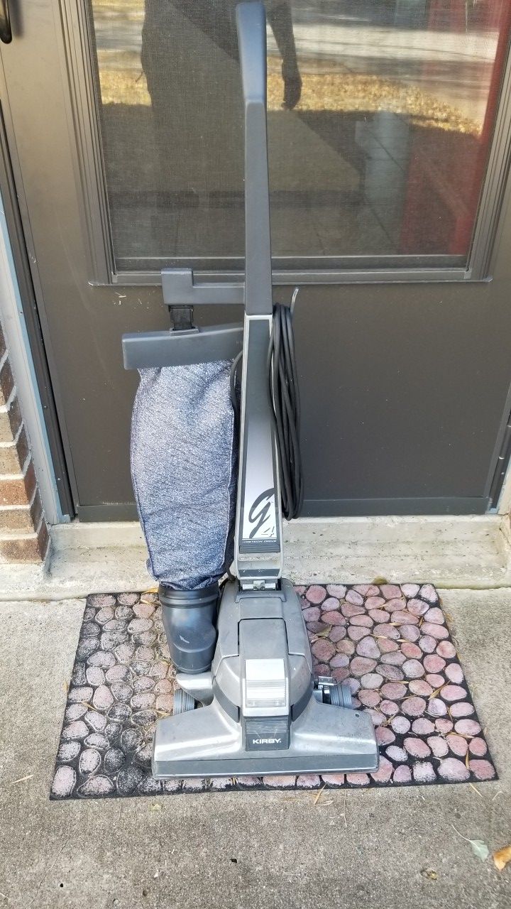 Kirby G4 Vacuum for Sale in Grand Prairie, TX OfferUp