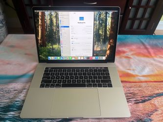 MacBook Pro 15 inch TouchBar - i7 9th Gen - 6 Cores