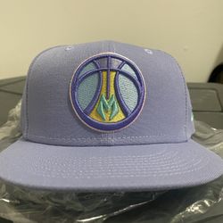 Milwaukee Bucks Candy Edition New Era 59FIFTY Fitted NBA Hat 