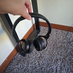 JBL Wireless Headphones