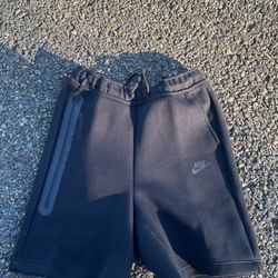 Black Nike Tech Shorts Sz S