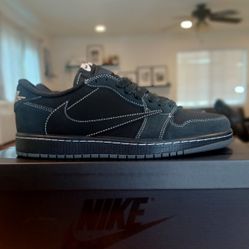 Travis Scott Black Phantom Size 10