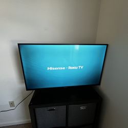 32” Hisense Roku TV