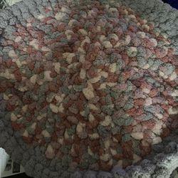 Crocheted Pet Beds 
