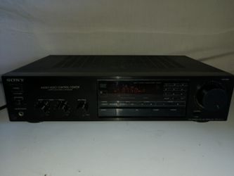Sony Receiver STR-AV19 Audio/Video Control Center Quartz Lock Digital Synthesizer