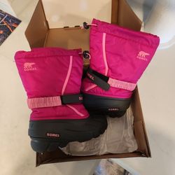 Sorel Youth Flurry Boot Size 4 Pink