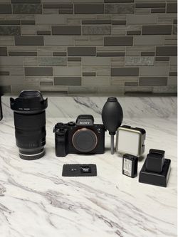 Sony A7ii + Accessories