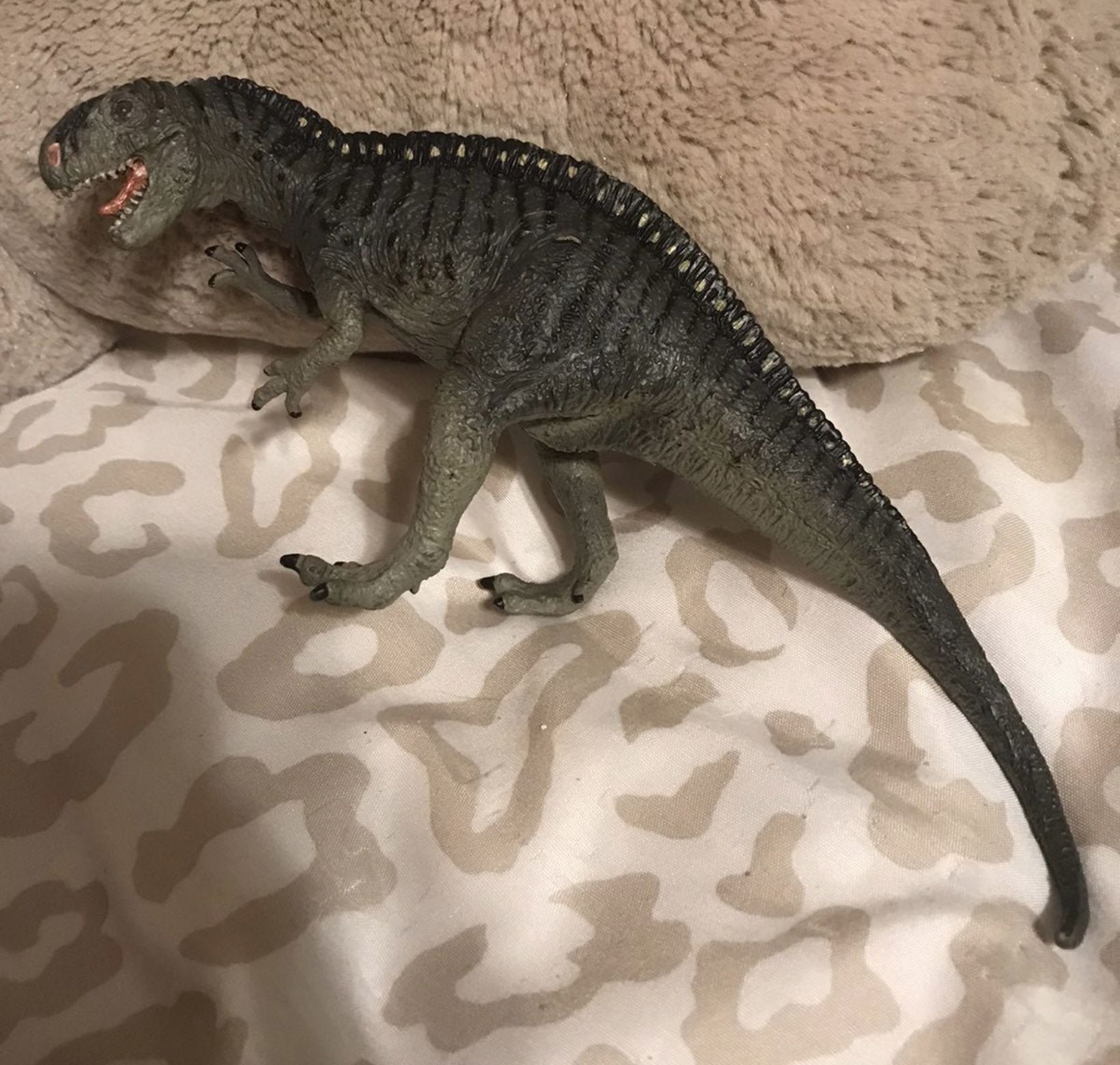 Vintage 2001 Acrocanthosaurus Dinosaur figure
