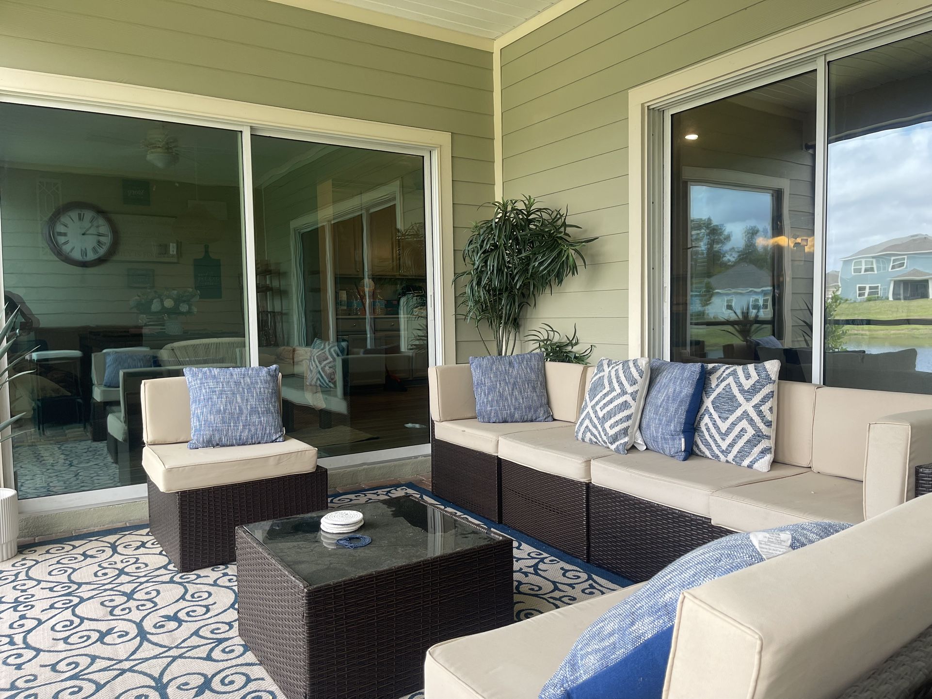 Luxury Patio Set