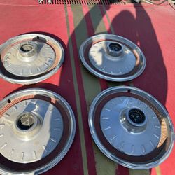 Plymouth Hub Caps 