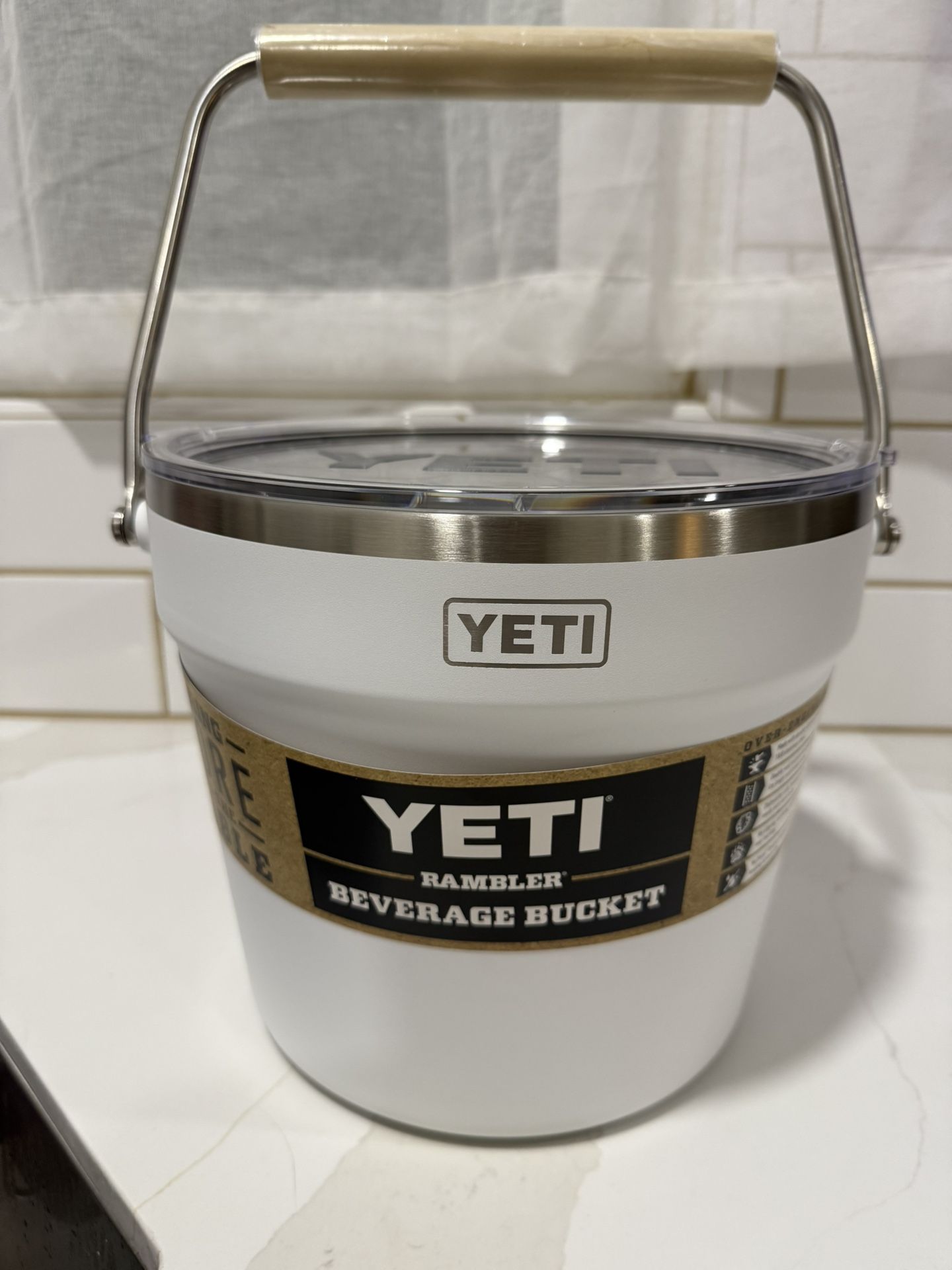 YETI Rambler Beverage Bucket