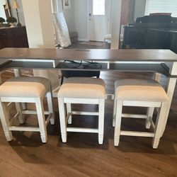 Tall Table With Stool (new)