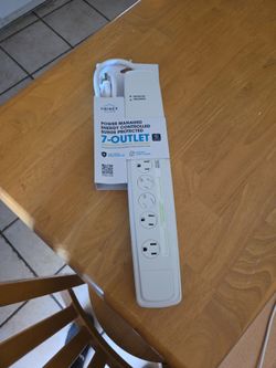 7-Outlet Surge Protector Brand new