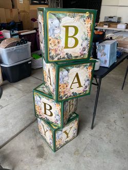Jungle baby shower or birthday decor
