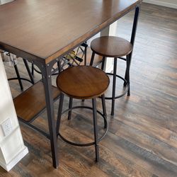 Table And 4 Tall Chairs Brown Wood 