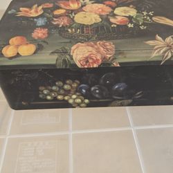 Massilly France Decorative Collectible Tin  