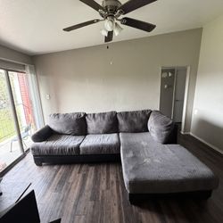 Big Gray sectional Couch 