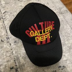 Gallery dept cap