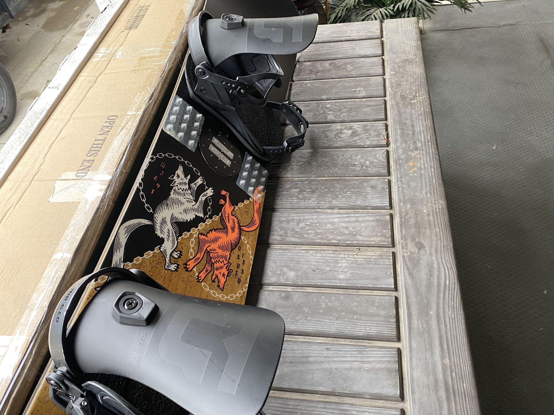Used Snowboard Complete 