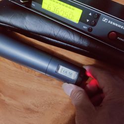 Sennheiser EW500 Wireless Microphone 