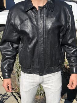 Men’s black leather jacket, LArgentina