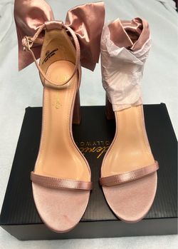 Women's heel size 6.5