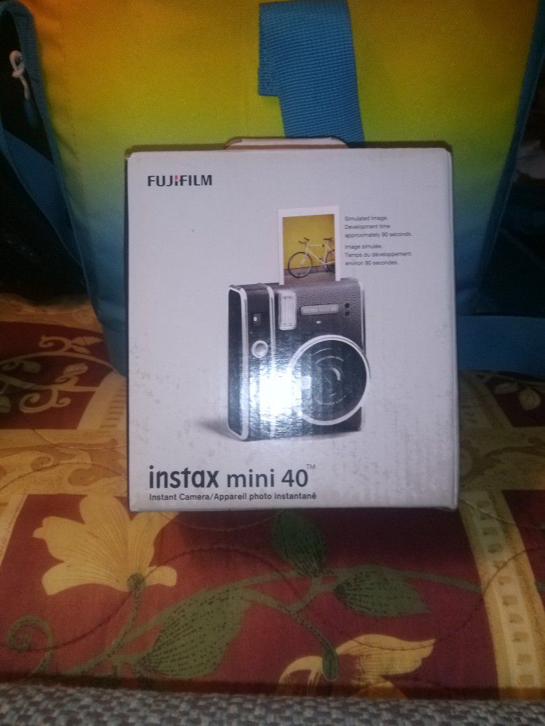 Instax Mini 40 Instant Camera Fuji Film 