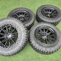 4 2" FUEL WHEELS&TIRES LT285-60R20 BASICALLY NEW 6x5.5