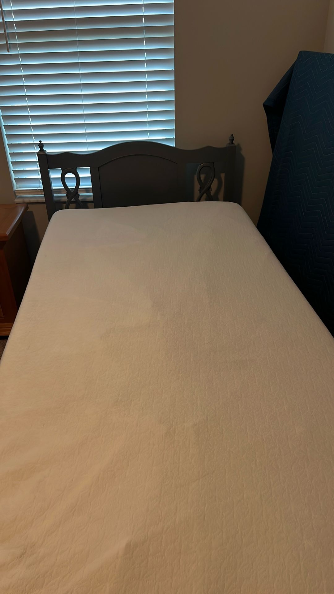 2-Twin bed