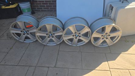 BMW Silver Alloy Wheels Set of 4 2006 x3