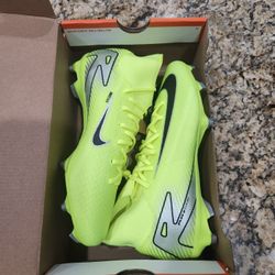 **NEW**NIKE ZOOM SUPERFLY 10 ACADEMY FG/MG SOCCER CLEATS, M7/W8.5