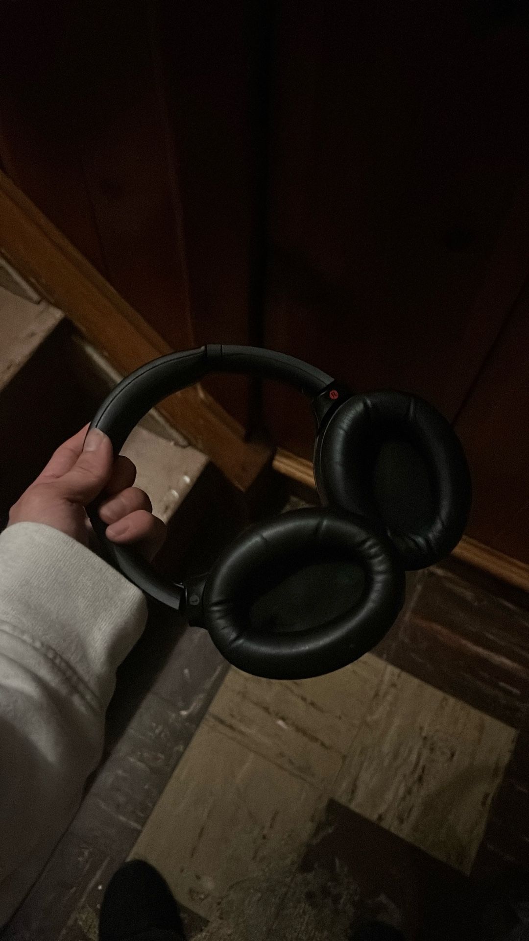 WHLOOXM4 Sony Headphones