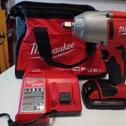 New Milwaukee M18 Brushless 1/2" Impact Wrench Set 