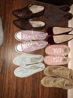 7 Pairs Of Ladies Women's Shoes Size 7-9