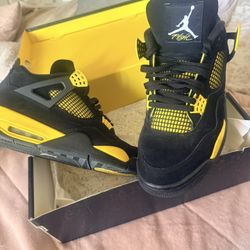 Black Thunder 4s Size 12