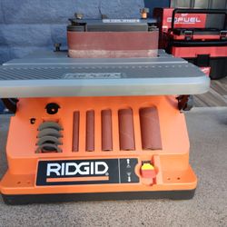 OSCILLATING SANDER 