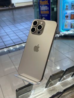 iPhone 16 pro max 256gb Metro PCS & T-Mobile
