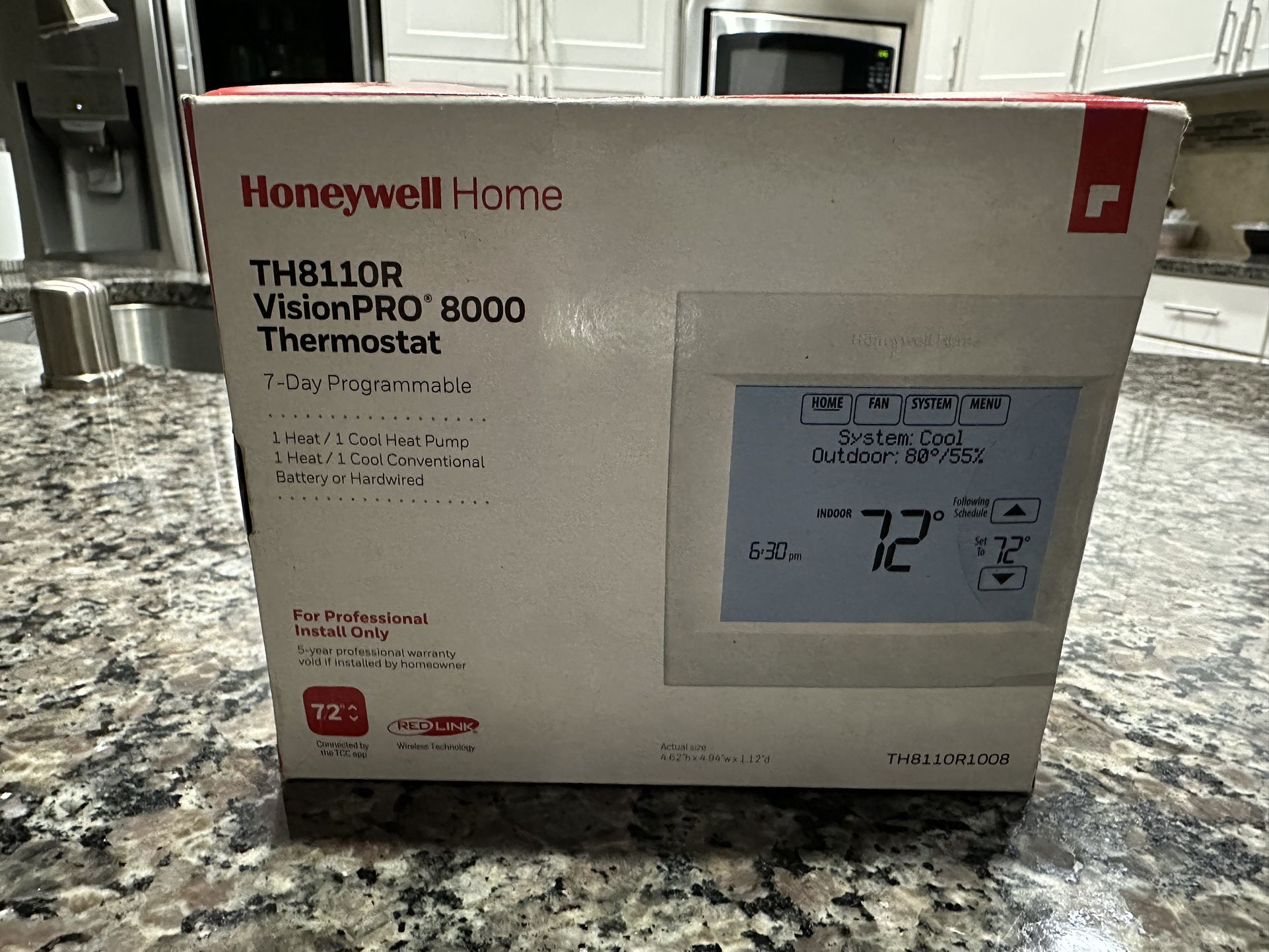 Honeywell Programmable thermostat - TH8110R