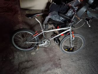 old/mid school red line