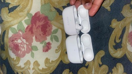 air pods pros