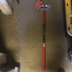 Milwaukee conduit bender,