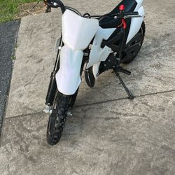 Mini Dirt Bike 
